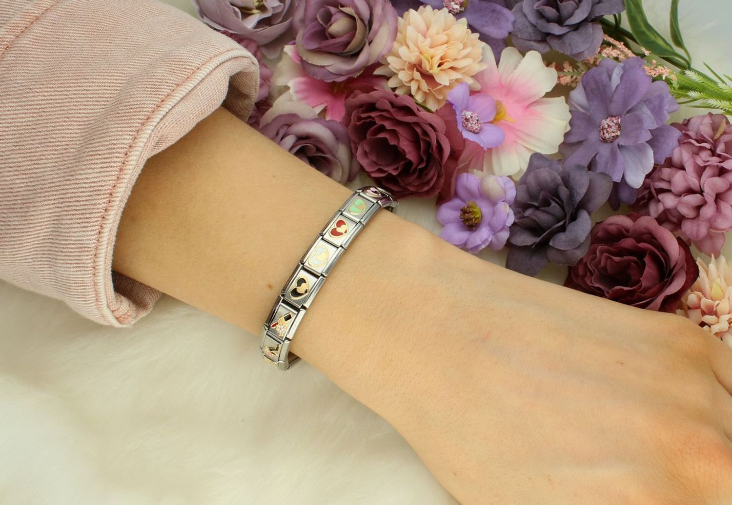 Charms Nomination Link 18K zawieszka złoto Czarne serce ze złotym sercem  030283 26.jpg